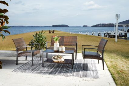 Zariyah - Dark Brown - Love/Chairs/Table Set